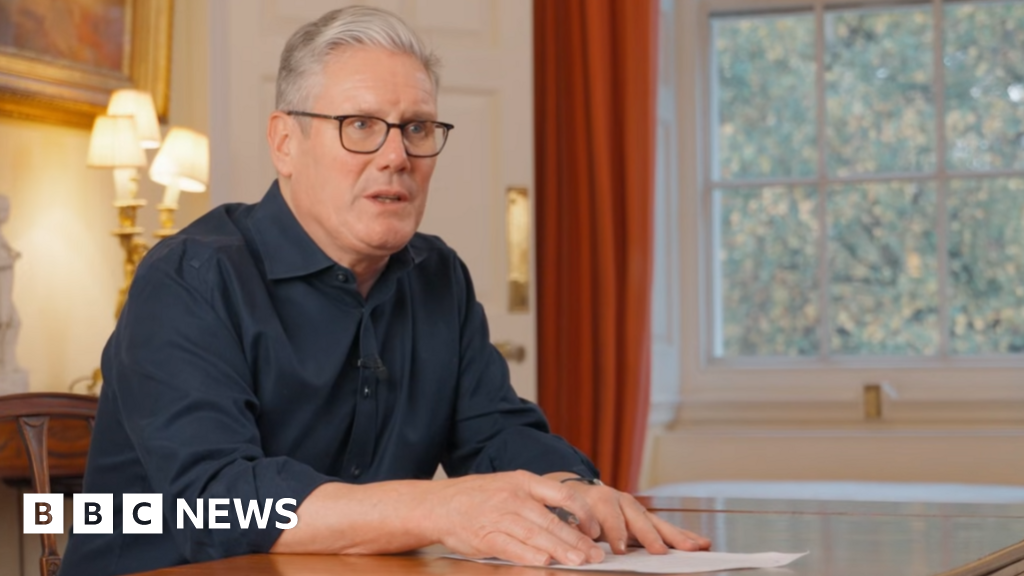 Image for Growing up as young man 'not easy' says PM in letter to son